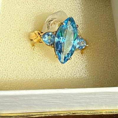 14-10K stamped ring/size7/3.19 g