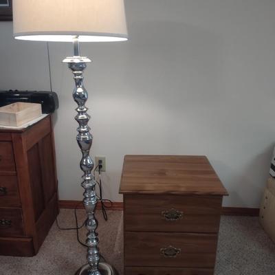 2 DRAWER NIGHT STAND AND A QUALITY FLOOR LAMP