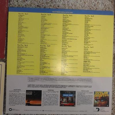 COUNTRY CLASSICS ON VINYL RECORD ALBUMS