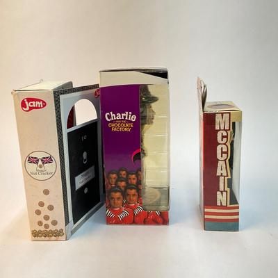 572 McCain , Mag Pie, Willy Wonka Collectible Dolls, Bobble Heads