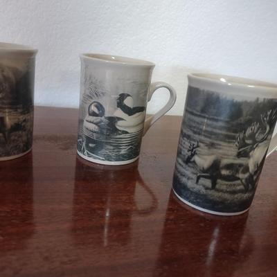 4 DESIGNPAC COFFEE MUGS WITH DUCKS AND DEER