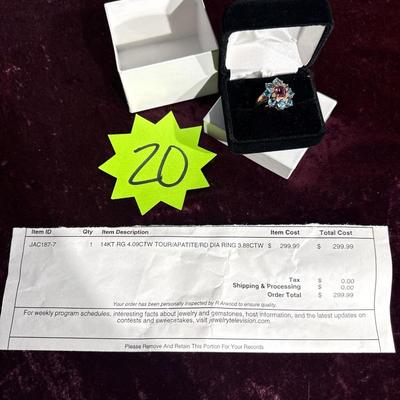 Sale Photo Thumbnail #122: 20-14K Stamped Ring/size 7

4.76 g