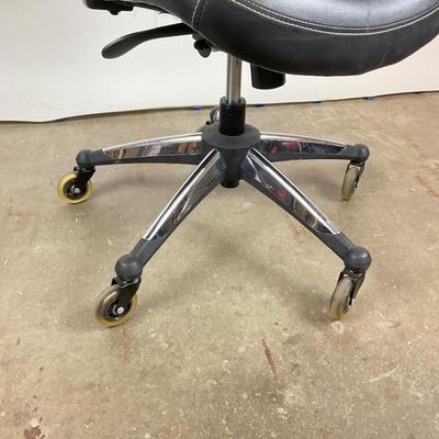 579 Black Office Chair