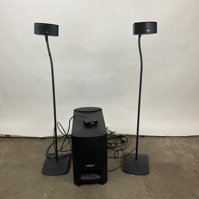 587 Bose Cinamate GS Series II Subwoofer and Stereo Speakers
