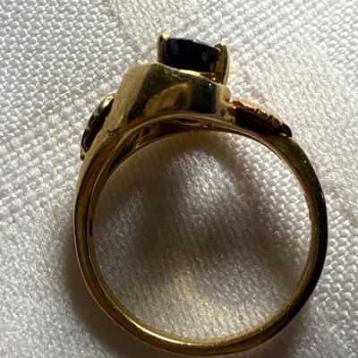 Sale Photo Thumbnail #246: 42-12K stamped ring/Size 4/2.72 g