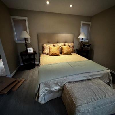 Sale Photo Thumbnail #23