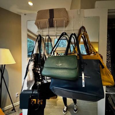 Sale Photo Thumbnail #50