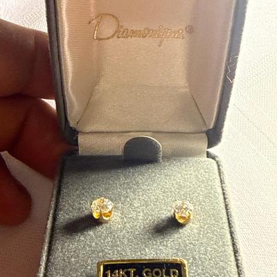 Sale Photo Thumbnail #305: 51-Diamonique 14k posts