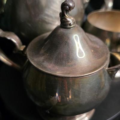 Vintage Silver-Plated Coffee & Tea Service Set – Unmarked 3-Piece Collection with Ornate Handles and Timeless Patina