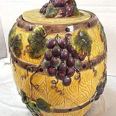 Pacific Rim Sonoma Grape Cookie Jar Wine Barrel Ceramic Hand-Painted Discontinued Pattern