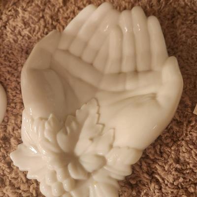 Westmoreland Milk Glass Handshaped Utensil Holder