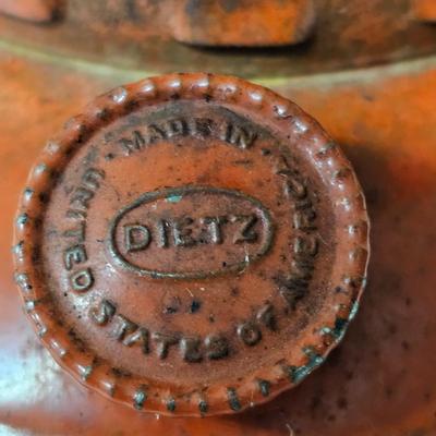 Vintage Dietz Traffic Gard No. 40 & Handlan Kerosene Lamps (G1-JS)