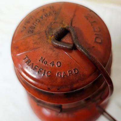 Vintage Dietz Traffic Gard No. 40 & Handlan Kerosene Lamps (G1-JS)