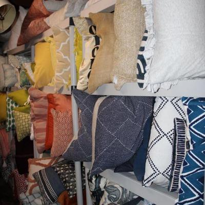 Sale Photo Thumbnail #268