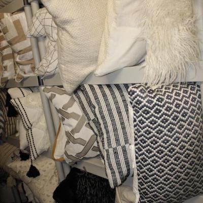 Sale Photo Thumbnail #280