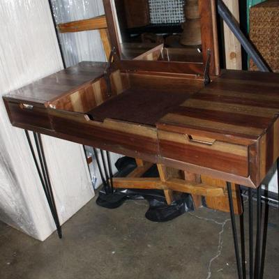 Sale Photo Thumbnail #297