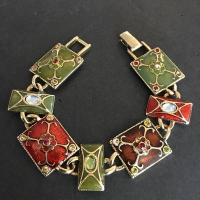 Sale Photo Thumbnail #98: Please see attached photos