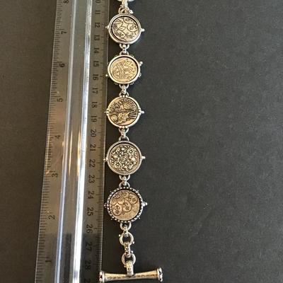 Sale Photo Thumbnail #118: Very nice lucky Brand double sided floral bracelet Please see attached photos