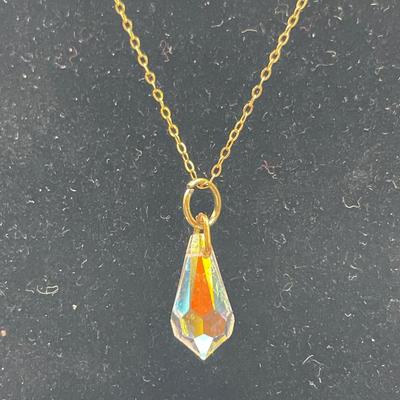 1/20 14k GF chain with Aurora borealis teardrop pendant