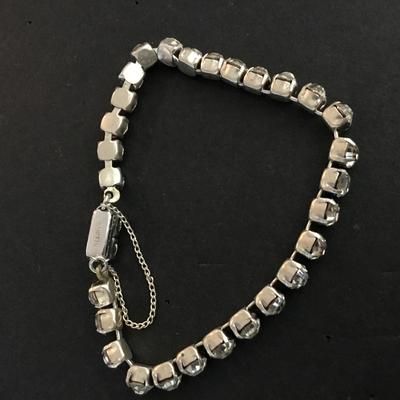 Sale Photo Thumbnail #199: Please see attached photos