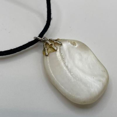 Kambaba Jasper and baroque pearl necklaces