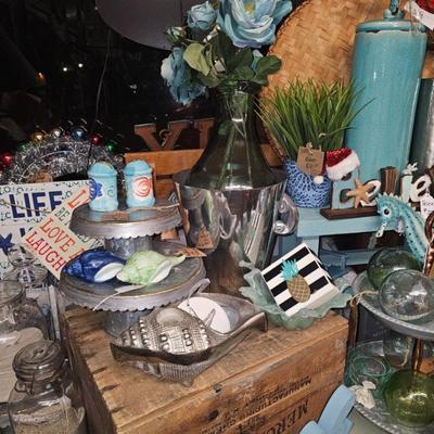 Sale Photo Thumbnail #252