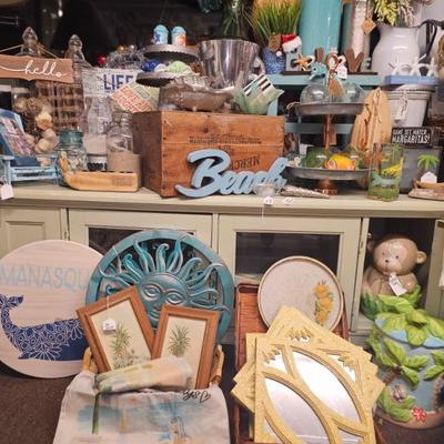 Sale Photo Thumbnail #274