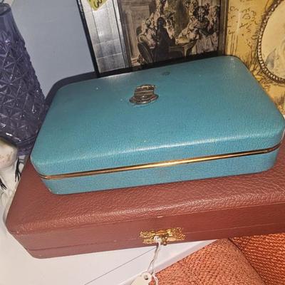 Sale Photo Thumbnail #446