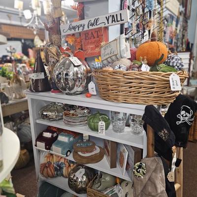 Sale Photo Thumbnail #610