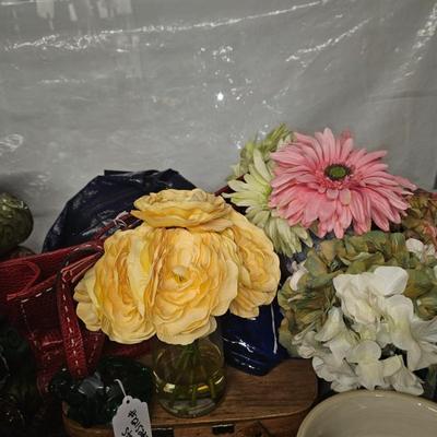 Sale Photo Thumbnail #744