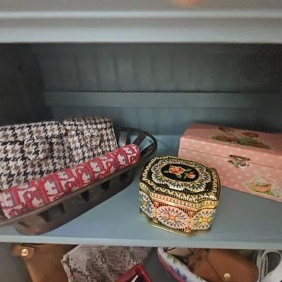 Sale Photo Thumbnail #948