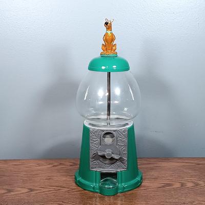 LOT 14: Scooby-Doo 2001 Magic Gumball Machine, Vintage Beanie Babies, Minnie Mouse Flower Hat & More