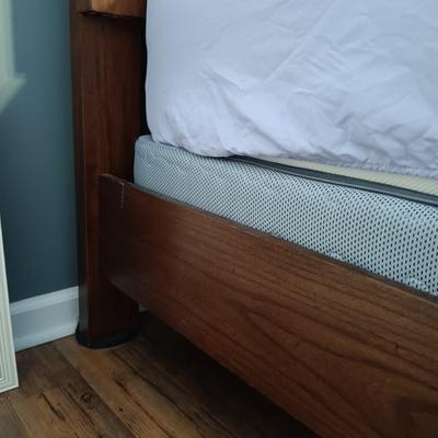 Sale Photo Thumbnail #317