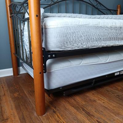 Sale Photo Thumbnail #379