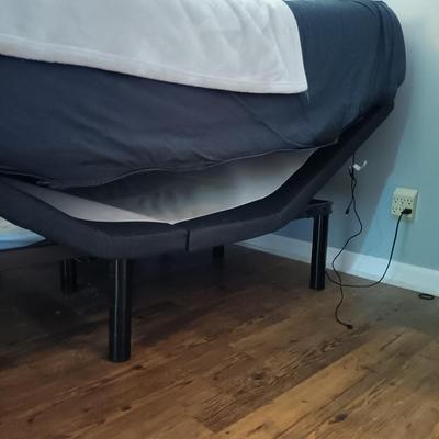 Sale Photo Thumbnail #421