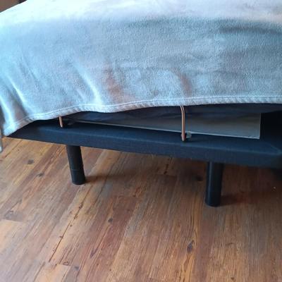 Sale Photo Thumbnail #424