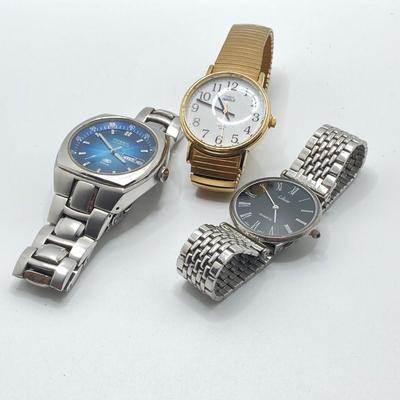 LOT 32: Watch Collection - Fossil 100 Meters Blue Calendar, Timex Water Resistant, Collezio Slim Quartz