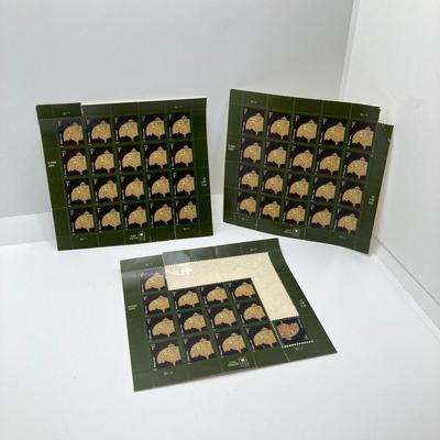 LOT 34: Vintage Collection - 1999 State Quarters, Framed John Sloan 8 Cent Stamp, Vernco Folding Letter Opener / Knife, 1 Cent Stamps,...