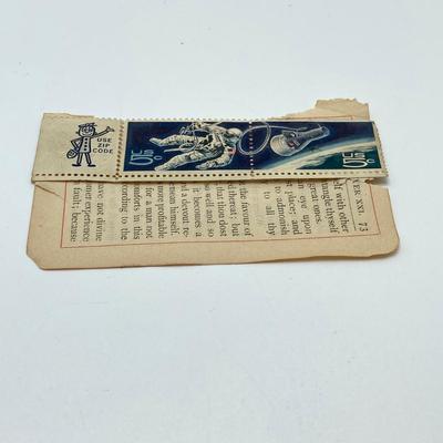 LOT 34: Vintage Collection - 1999 State Quarters, Framed John Sloan 8 Cent Stamp, Vernco Folding Letter Opener / Knife, 1 Cent Stamps,...