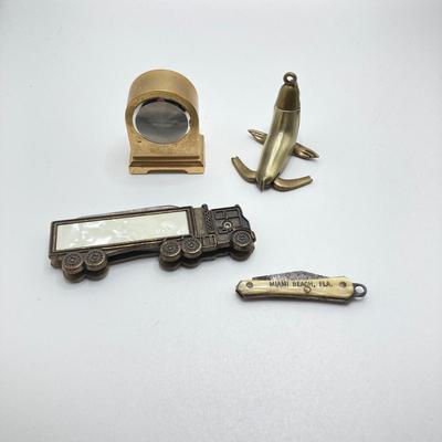 LOT 34: Vintage Collection - 1999 State Quarters, Framed John Sloan 8 Cent Stamp, Vernco Folding Letter Opener / Knife, 1 Cent Stamps,...