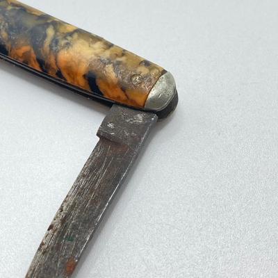 LOT 37: Antique / Vintage Pocket Knives - German Made A.W. Bradshaw & Sons and Ulster U.S.A. Scout