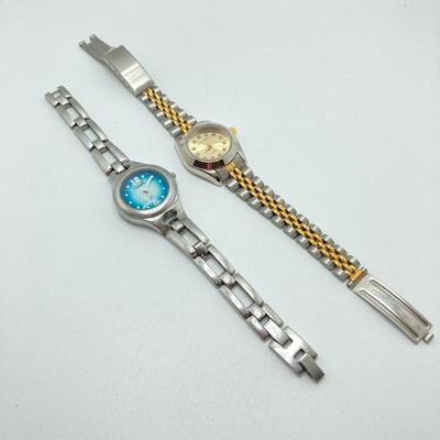 LOT 40: Collection of Colorful Jewelry, Accessories and Watches (Fossil / Jaclyn Smith)