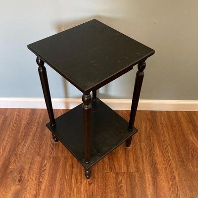 LOT 60: Sweet Home Decor Collection - Wall Mirror, Lamp, Cafe de la Tour Paris France Wall Clock and Accent Table