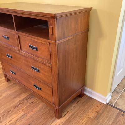 LOT 67: Wooden Media Chest