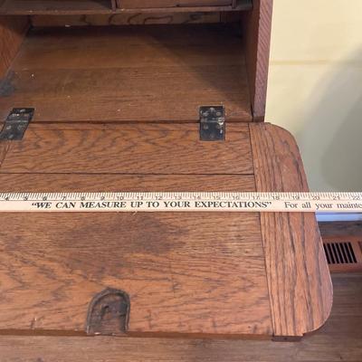 LOT 68: Vintage / Antique Oak Side by Side Cabinet with Mirror and Glass Door