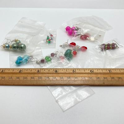 LOT 70: Dangle Style Earrings Collection - 18 Pairs
