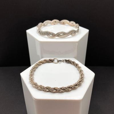 LOT 73: Sterling Silver Bracelets - TW 30.61g