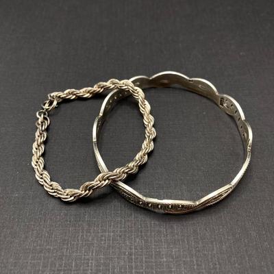 LOT 73: Sterling Silver Bracelets - TW 30.61g