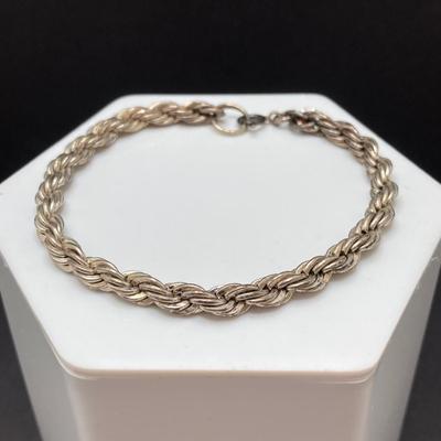 LOT 73: Sterling Silver Bracelets - TW 30.61g