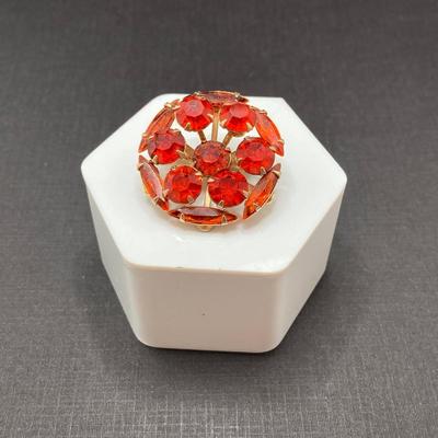 LOT 75: Vintage Brooch / Pin Collection